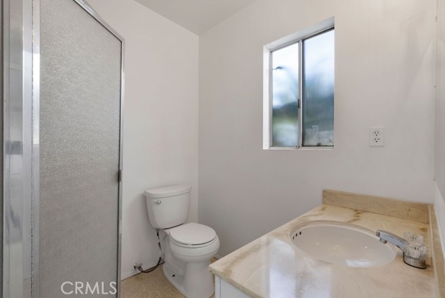 Detail Gallery Image 17 of 39 For 6707 Noble Ave, Van Nuys,  CA 91405 - 3 Beds | 2 Baths