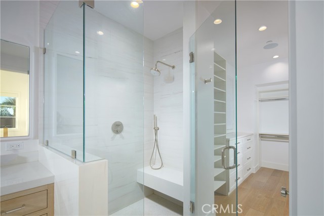 Detail Gallery Image 19 of 30 For 418 Larkspur, Corona Del Mar,  CA 92625 - 4 Beds | 4 Baths