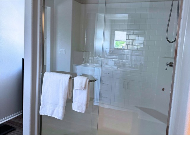 31832 Gimbal Way, Winchester CA: https://media.crmls.org/medias/e9ca9feb-f93d-497b-916f-4a1483000a19.jpg
