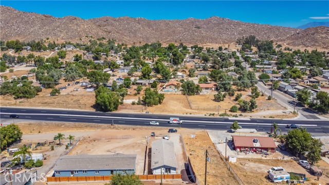 Detail Gallery Image 33 of 48 For 33685 Old State Hwy 74, Hemet,  CA 92545 - 3 Beds | 2 Baths