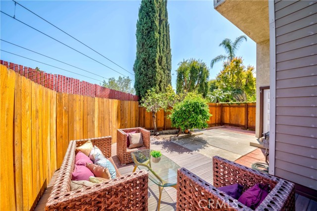 Detail Gallery Image 37 of 41 For 1118 Magnolia St #C,  South Pasadena,  CA 91030 - 3 Beds | 2/1 Baths