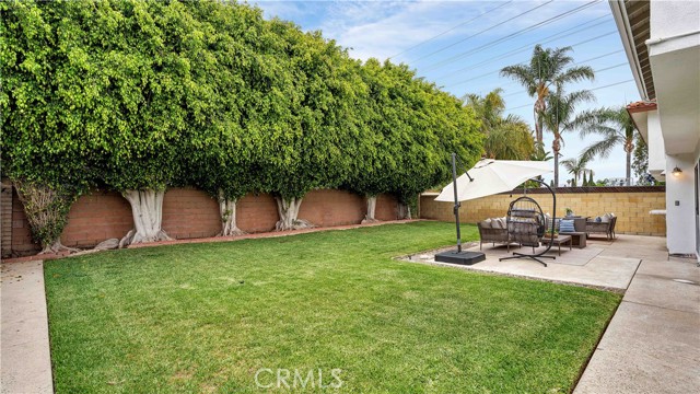 15061 Glass Circle, Irvine CA: https://media.crmls.org/medias/e9cc7b91-378e-4022-a435-0f8c2e25c7c1.jpg