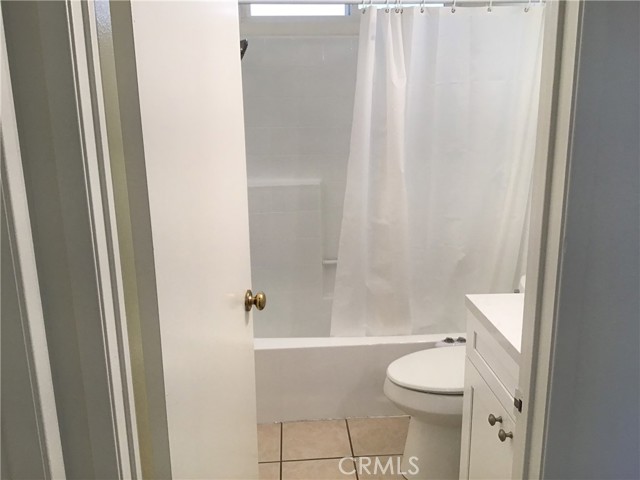 Detail Gallery Image 18 of 41 For 3676 Windstorm Way, Riverside,  CA 92503 - 3 Beds | 2/1 Baths