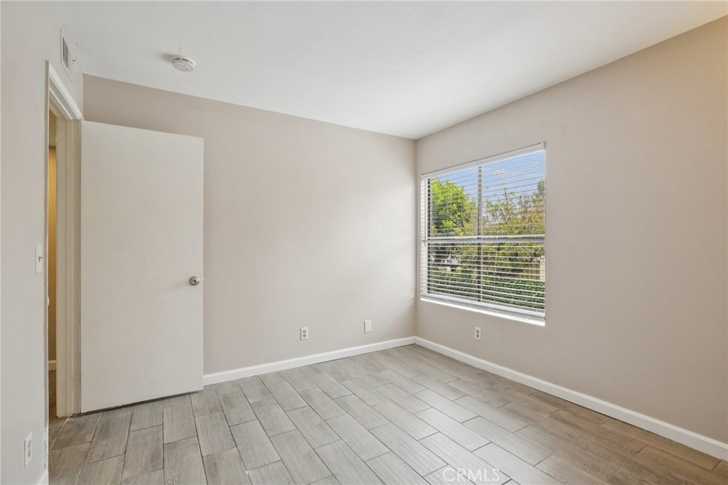 3018 W Cheryllyn Lane #10