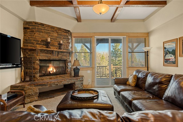 Detail Gallery Image 32 of 44 For 27920 Matterhorn, Lake Arrowhead,  CA 92352 - 5 Beds | 3/1 Baths