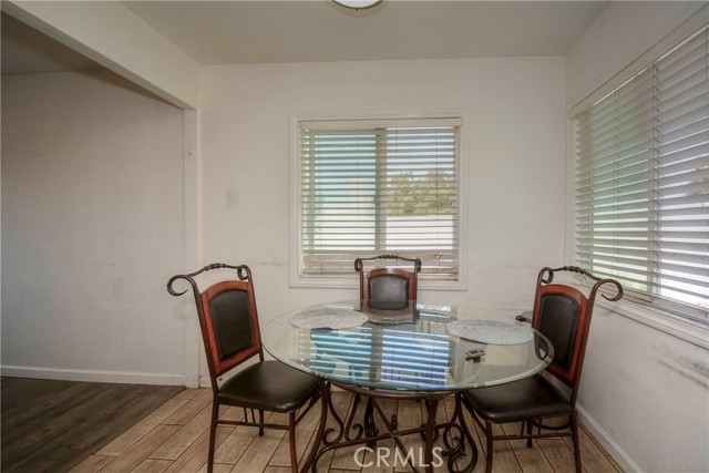 12608 Longworth, Norwalk CA: https://media.crmls.org/medias/e9d110a3-cbda-4513-b542-89d409501bc5.jpg