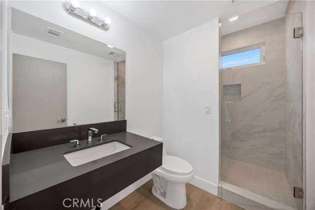 Detail Gallery Image 9 of 24 For 12673 9th Street, Garden Grove,  CA 92840 - 4 Beds | 3/1 Baths