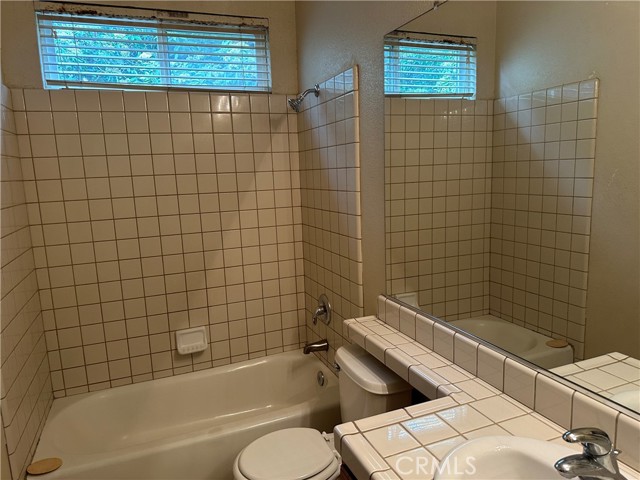 Detail Gallery Image 15 of 27 For 3533 San Isidro, Merced,  CA 95348 - 3 Beds | 2 Baths