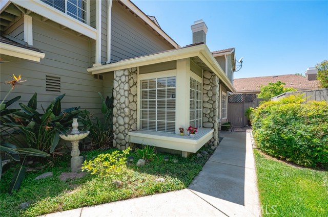 Detail Gallery Image 4 of 49 For 953 Alleghany Cir, San Dimas,  CA 91773 - 4 Beds | 3 Baths