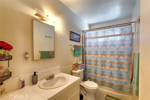 Detail Gallery Image 23 of 71 For 2121 E Almont Ave, Anaheim,  CA 92806 - – Beds | – Baths