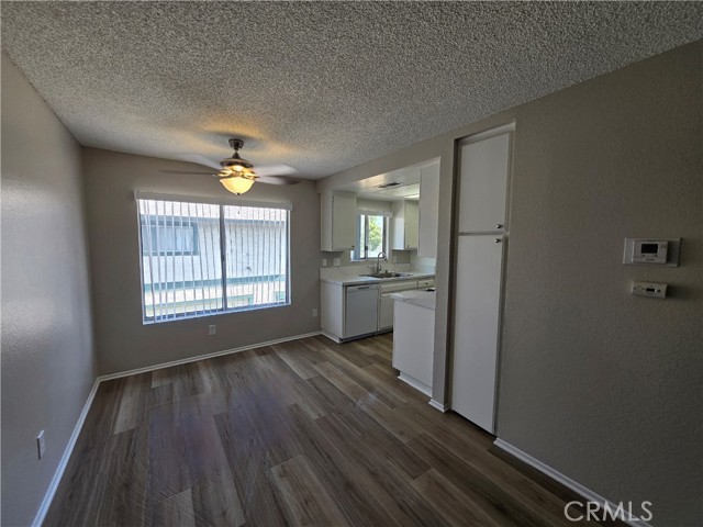 160 Wiseman Way, Upland CA: https://media.crmls.org/medias/e9d424bf-0401-489d-9a47-4337c3c38764.jpg