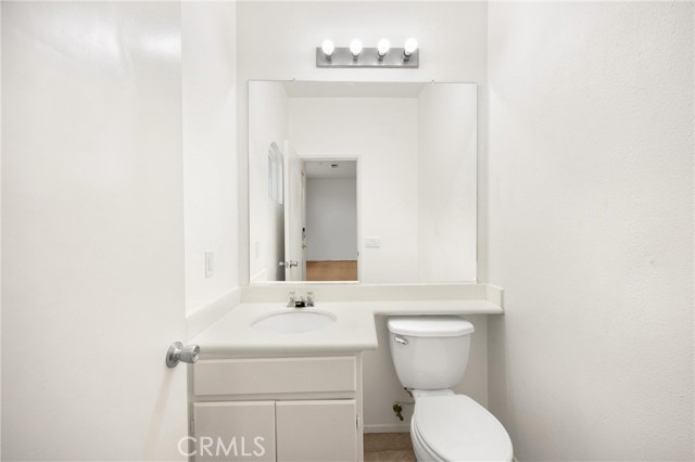 1443 Sutherland Drive, Riverside CA: https://media.crmls.org/medias/e9d426f0-777b-4d99-bb99-acc2be2edc7a.jpg