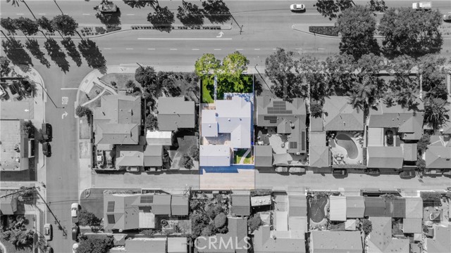 Detail Gallery Image 5 of 75 For 12748 Paramount Bld, Downey,  CA 90242 - 6 Beds | 3 Baths