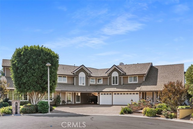 Detail Gallery Image 1 of 51 For 5571 Clover Hill Dr, Yorba Linda,  CA 92886 - 5 Beds | 6/2 Baths