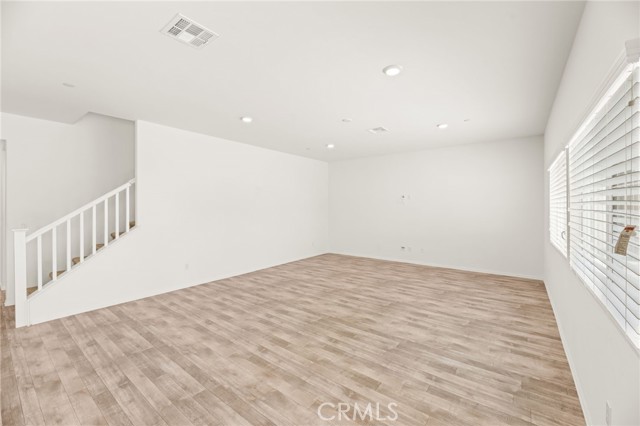 Detail Gallery Image 13 of 51 For 28357 28357 Cats Claw, Winchester,  CA 92596 - 3 Beds | 2/1 Baths