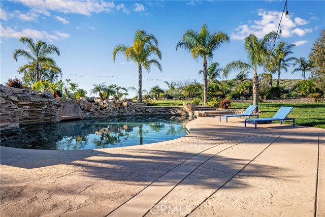 Detail Gallery Image 15 of 63 For 5105 via El Cerro, Thousand Oaks,  CA 91320 - 6 Beds | 4 Baths