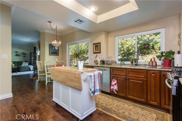 30311 Goodspring Drive, Agoura Hills CA: https://media.crmls.org/medias/e9d7f726-8148-4431-a418-7cf0b26657c0.jpg