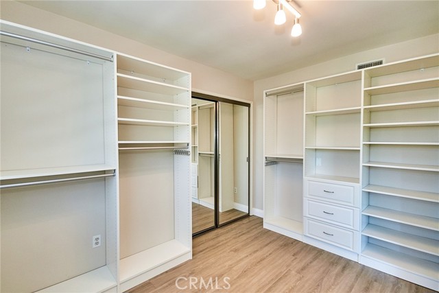 2108 Via Caliente, Fullerton CA: https://media.crmls.org/medias/e9d8b2c3-8ba0-4872-8722-16e757f681f4.jpg