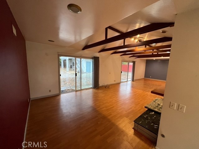 MLS #WS25139977 img 3