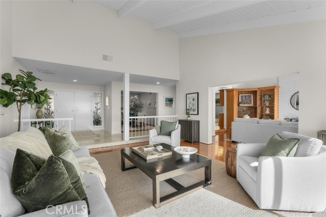 Detail Gallery Image 5 of 25 For 30435 Camino Porvenir, Rancho Palos Verdes,  CA 90275 - 4 Beds | 3 Baths