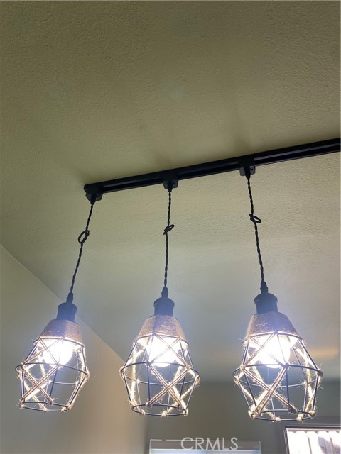 Detail Gallery Image 9 of 33 For 631 Benson Way #B,  Thousand Oaks,  CA 91360 - 1 Beds | 1/1 Baths