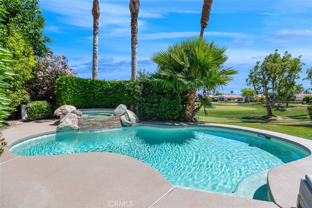 MLS #OC24101277 img 4