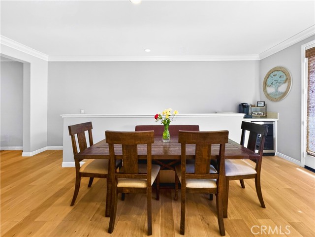 Detail Gallery Image 10 of 25 For 16901 Airport Circle #107,  Huntington Beach,  CA 92649 - 3 Beds | 2/2 Baths