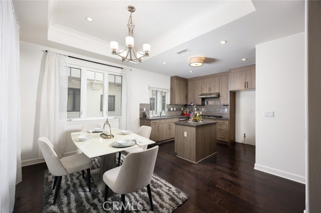 Detail Gallery Image 12 of 31 For 1088 Sunset Bld a,  Arcadia,  CA 91007 - 3 Beds | 3 Baths