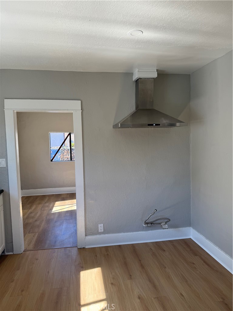 MLS #DW25254679 image #9