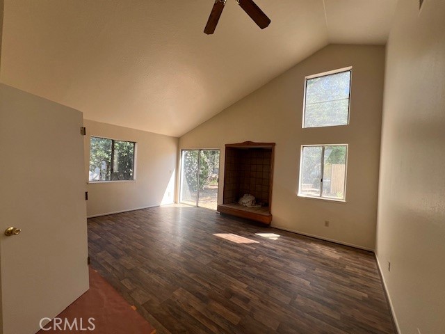Detail Gallery Image 11 of 33 For 22101 Kay Ct, Sonora,  CA 95370 - 3 Beds | 2/1 Baths