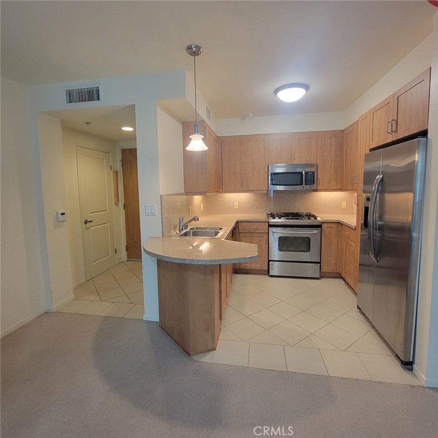 267 S SAN PEDRO Street 208, Los Angeles, CA 90012