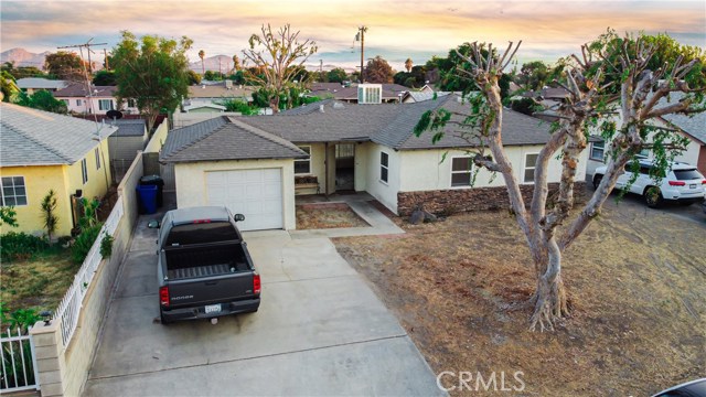 15389 Orchid St, Fontana, CA 92335