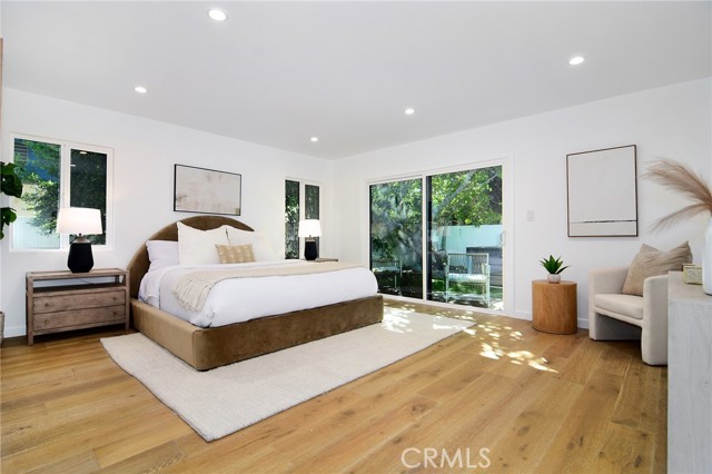 17420 Collins Street photo 14