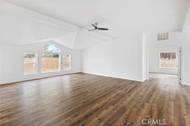 Detail Gallery Image 10 of 45 For 35451 Wildwood Canyon Rd, Yucaipa,  CA 92399 - 4 Beds | 2/1 Baths