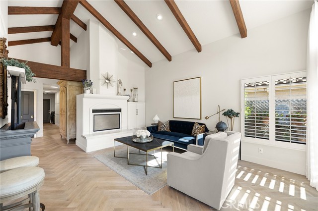 29122 Laurel Valley Drive, Vista CA: https://media.crmls.org/medias/e9dd5bfd-7ed7-4fc1-a839-e3e6f5242e5e.jpg
