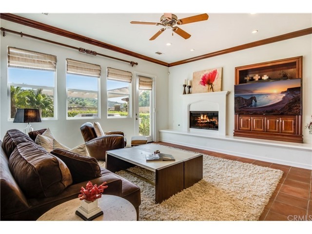 Detail Gallery Image 8 of 24 For 440 Tangerine Place, Brea,  CA 92823 - 1 Beds | 1 Baths
