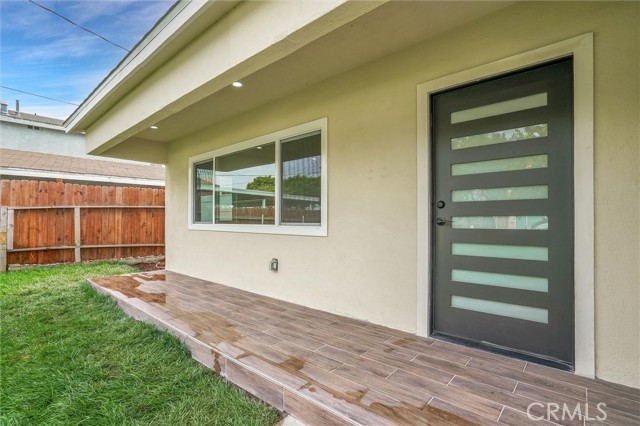 Detail Gallery Image 7 of 50 For 15017 Kingsdale Ave, Lawndale,  CA 90260 - 3 Beds | 2 Baths