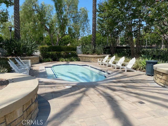 49 Eaglecreek, Irvine CA: https://media.crmls.org/medias/e9ddc373-bbc1-4829-b677-569c9b3cdc6a.jpg