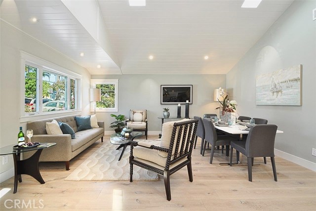1026 Avenue D, Redondo Beach, California 90277, ,Residential Income,Sold,Avenue D,PV18007736