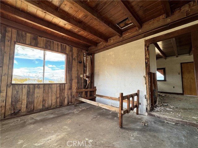 Detail Gallery Image 3 of 20 For 31922 Power Pole Rd, Lucerne Valley,  CA 92356 - 1 Beds | 1 Baths