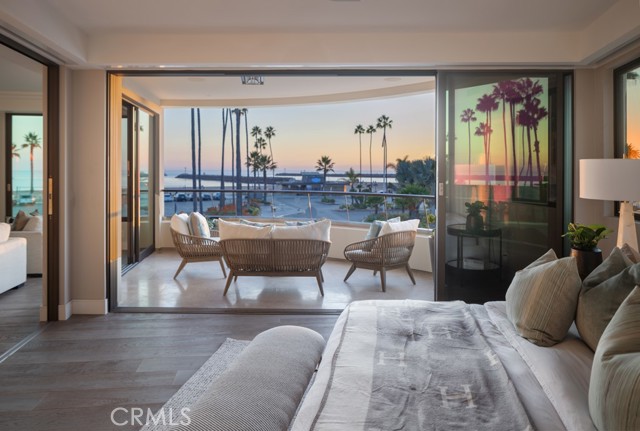 Detail Gallery Image 7 of 30 For 3000 Breakers Dr, Corona Del Mar,  CA 92625 - 3 Beds | 2/2 Baths