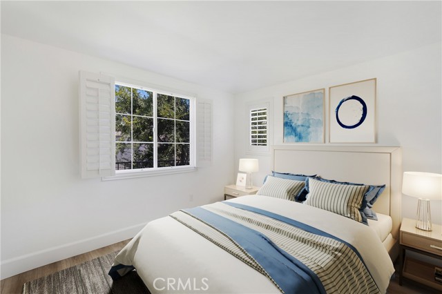 210 Garden Gate Lane, Irvine CA: https://media.crmls.org/medias/e9e18ecf-cfa0-46a2-872d-705eac0fe067.jpg
