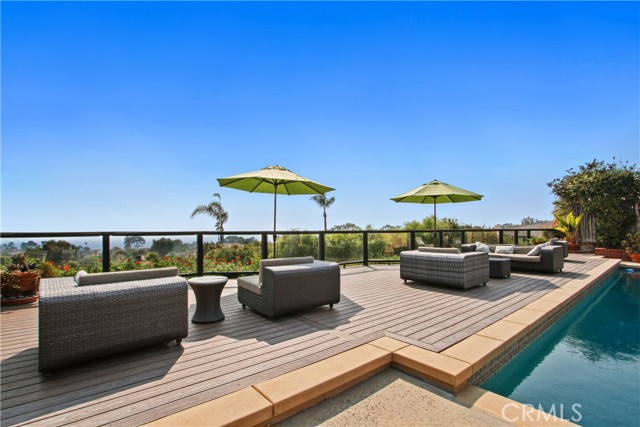 Detail Gallery Image 2 of 16 For 22872 via Cordova, Dana Point,  CA 92629 - 3 Beds | 3 Baths