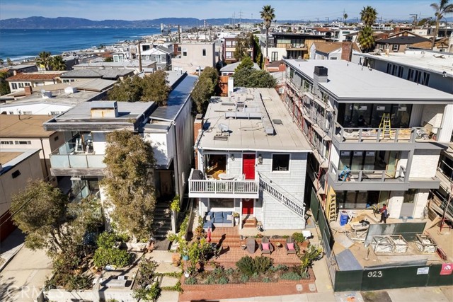 319 29th Street, Manhattan Beach, California 90266, 5 Bedrooms Bedrooms, ,3 BathroomsBathrooms,Residential,Sold,29th,SB22026167