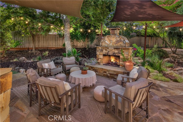 Detail Gallery Image 3 of 53 For 545 Maple St, Paso Robles,  CA 93446 - 4 Beds | 3 Baths