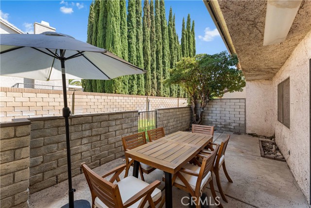 Detail Gallery Image 49 of 56 For 215 Hawk Ln, Palmdale,  CA 93551 - 3 Beds | 3 Baths