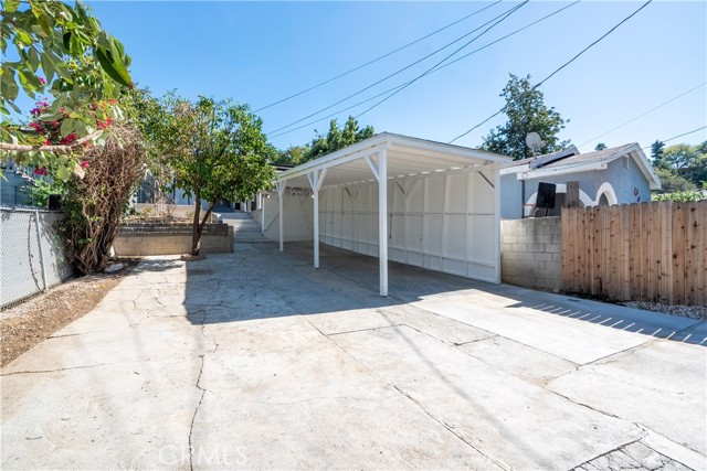 5019 Hub Street photo 27