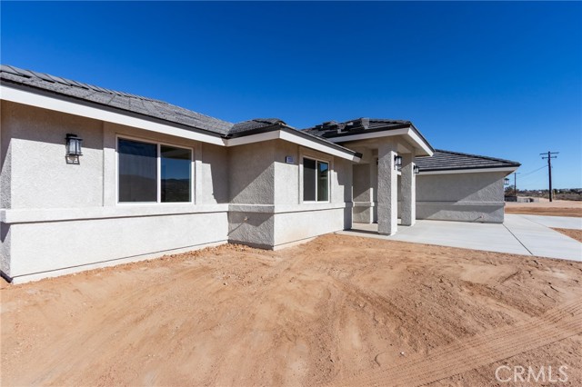 Detail Gallery Image 9 of 46 For 22520 Houston St, Apple Valley,  CA 92308 - 4 Beds | 2/1 Baths