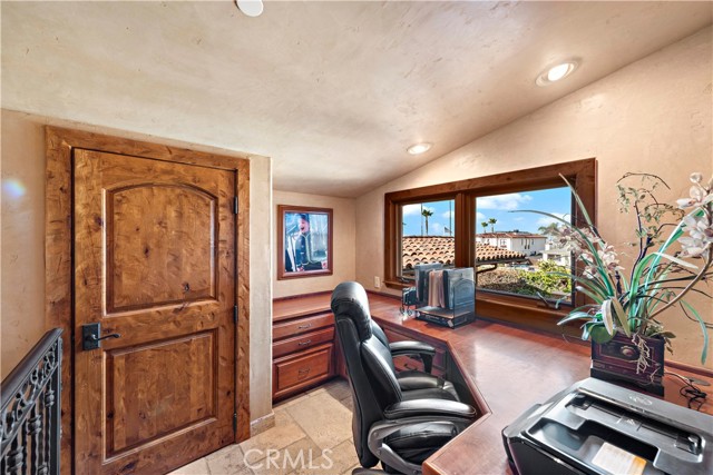 Detail Gallery Image 14 of 14 For 344 W Paseo De Cristobal, San Clemente,  CA 92672 - 4 Beds | 3/1 Baths