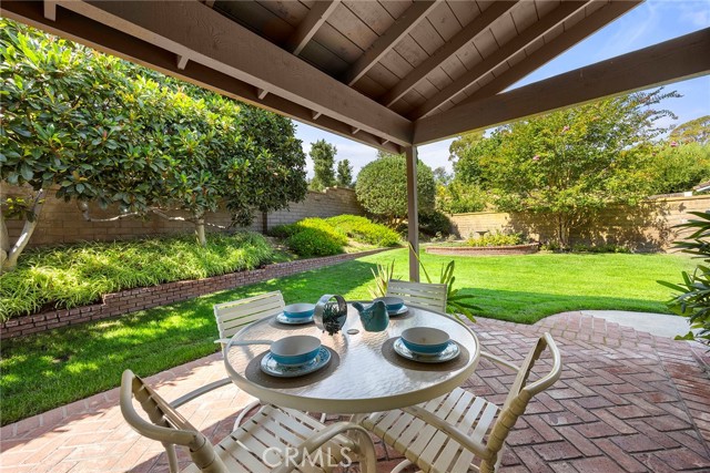 5851 Via Santana, Yorba Linda CA: https://media.crmls.org/medias/e9e69128-919d-430f-83b9-5da48d2c3655.jpg
